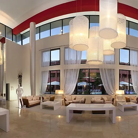 Leo Punta Umbria III Adults Only